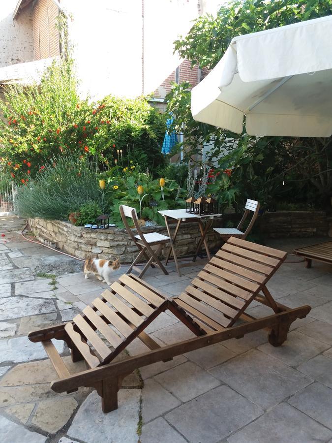 La Chaumiere Bed & Breakfast Ousson-sur-Loire Exterior photo